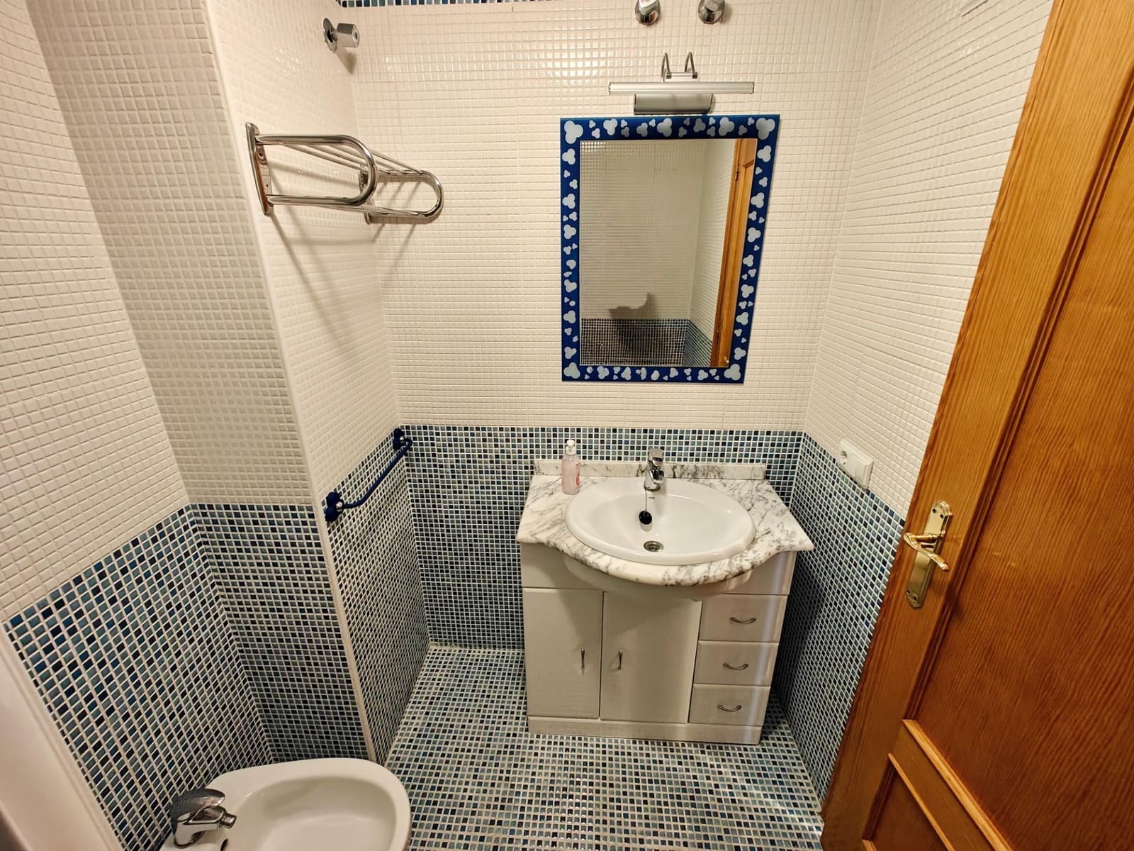 4 makuuhuone Rivitalo myytävänä paikassa Yatova mukana 
autotalli - 245 000 € (Ref: 9758895)