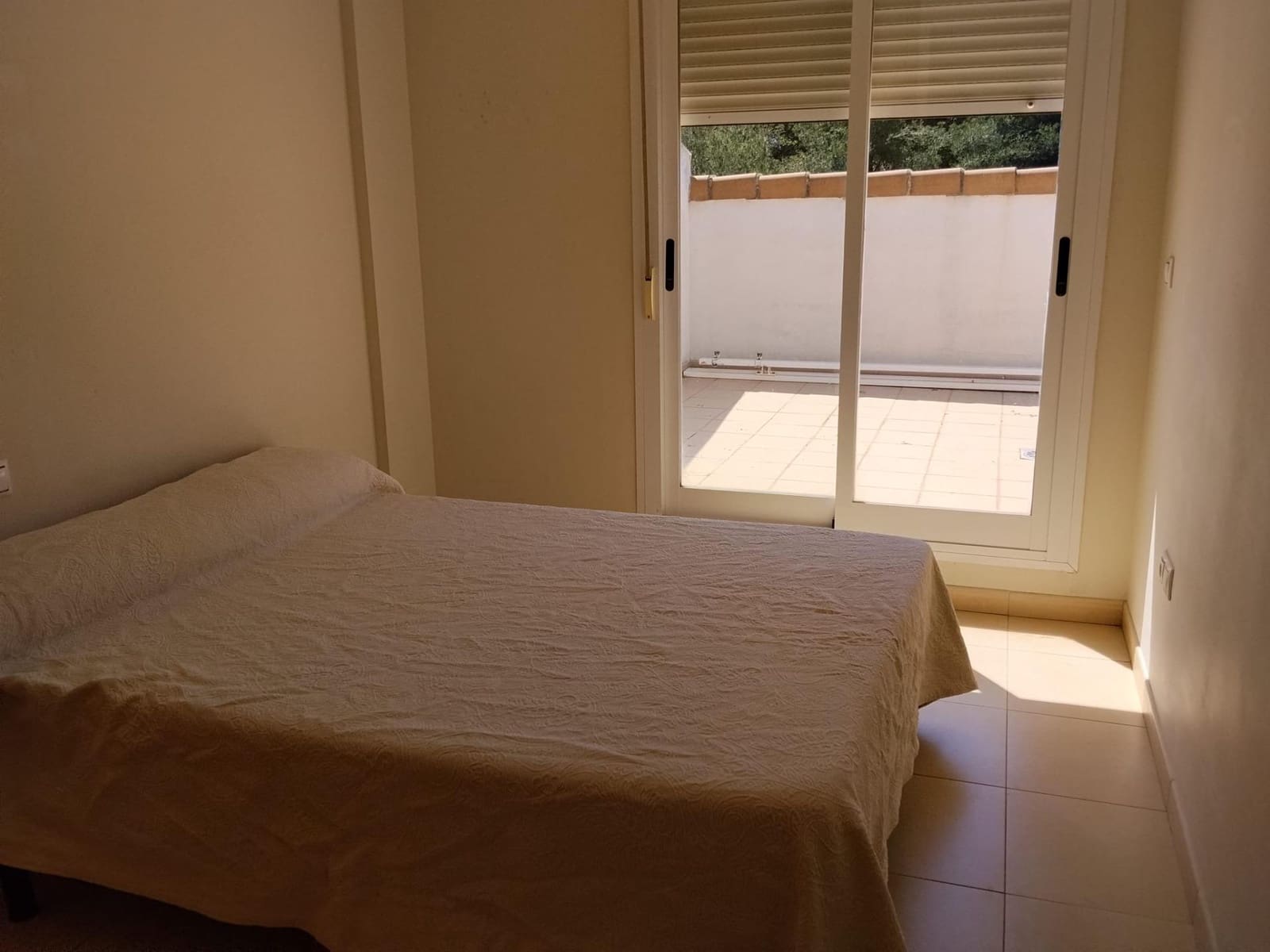 3 sovrum Radhus till salu i Alborache med garage - 210 000 € (Ref: 9790982)