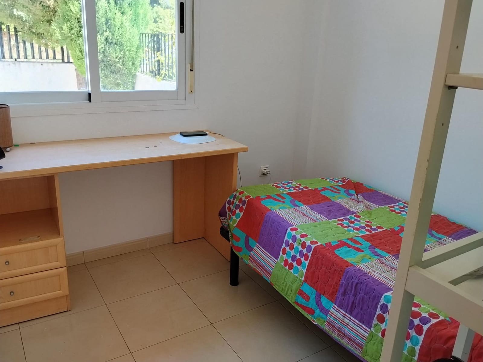 3 sovrum Radhus till salu i Alborache med garage - 210 000 € (Ref: 9790982)