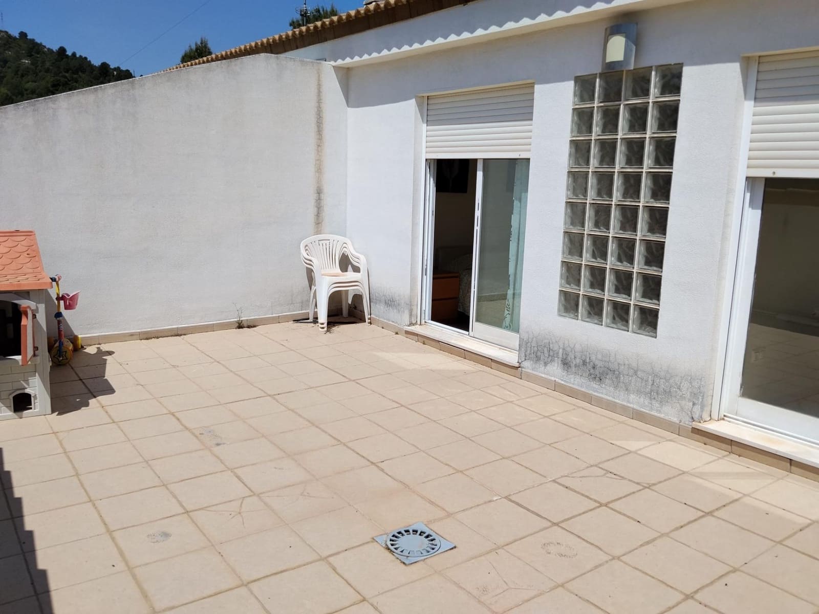 3 sovrum Radhus till salu i Alborache med garage - 210 000 € (Ref: 9790982)