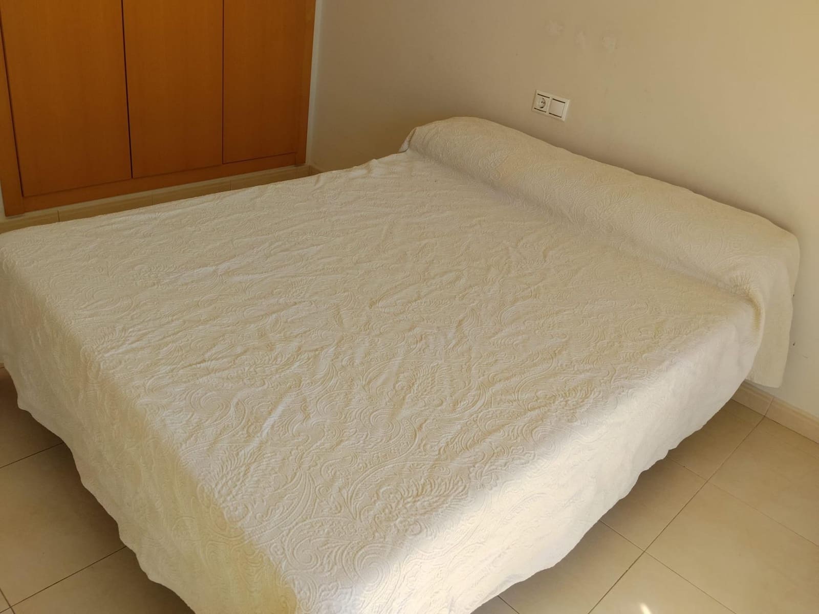 3 sovrum Radhus till salu i Alborache med garage - 210 000 € (Ref: 9790982)