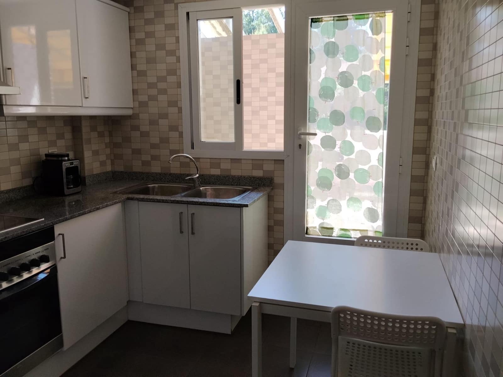 3 sovrum Radhus till salu i Alborache med garage - 210 000 € (Ref: 9790982)