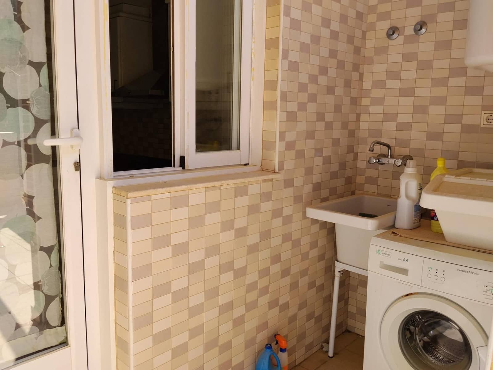 3 sovrum Radhus till salu i Alborache med garage - 210 000 € (Ref: 9790982)