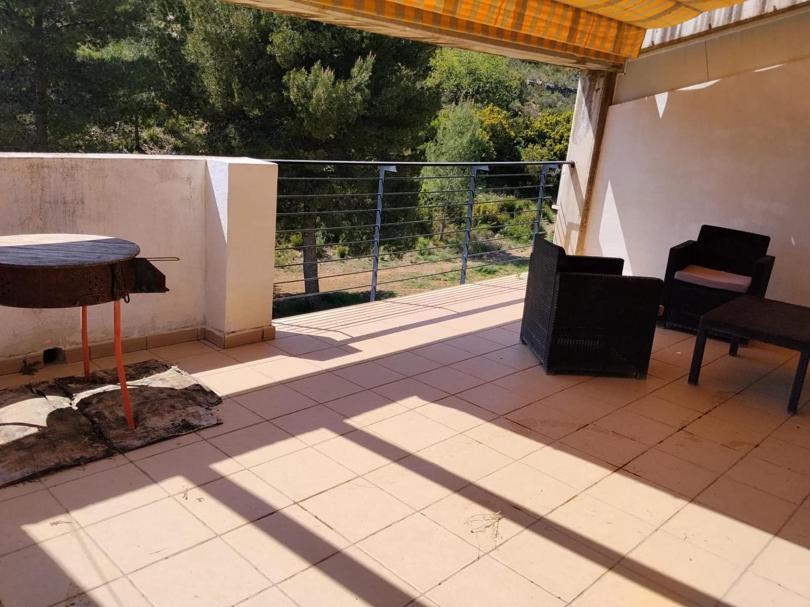 3 sovrum Radhus till salu i Alborache med garage - 210 000 € (Ref: 9790982)