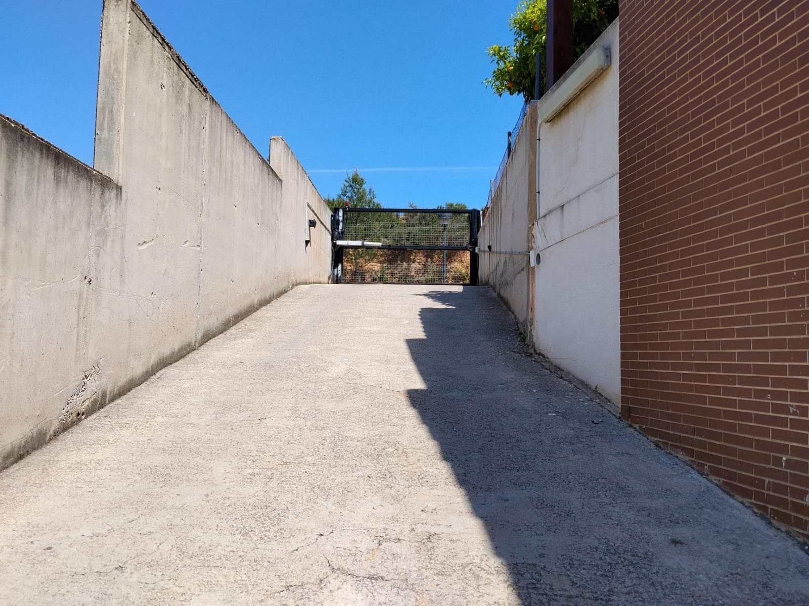 3 sovrum Radhus till salu i Alborache med garage - 210 000 € (Ref: 9790982)