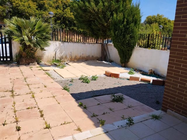 3 sovrum Radhus till salu i Alborache med garage - 210 000 € (Ref: 9790982)