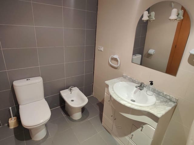 3 quarto Apartamento para venda em Buñol com garagem - 175 000 € (Ref: 9818128)