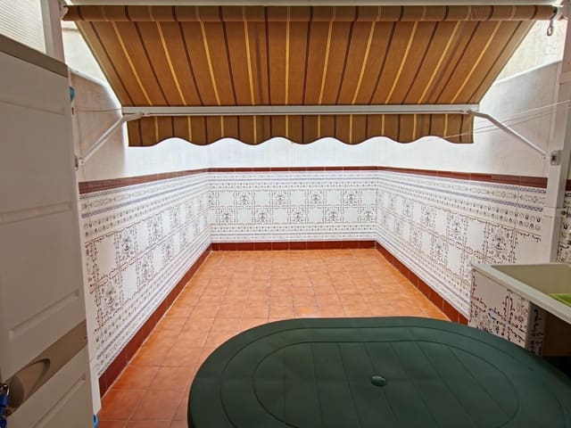 3 slaapkamer Rijtjeshuis te koop in Buñol - € 180.000 (Ref: 9818129)