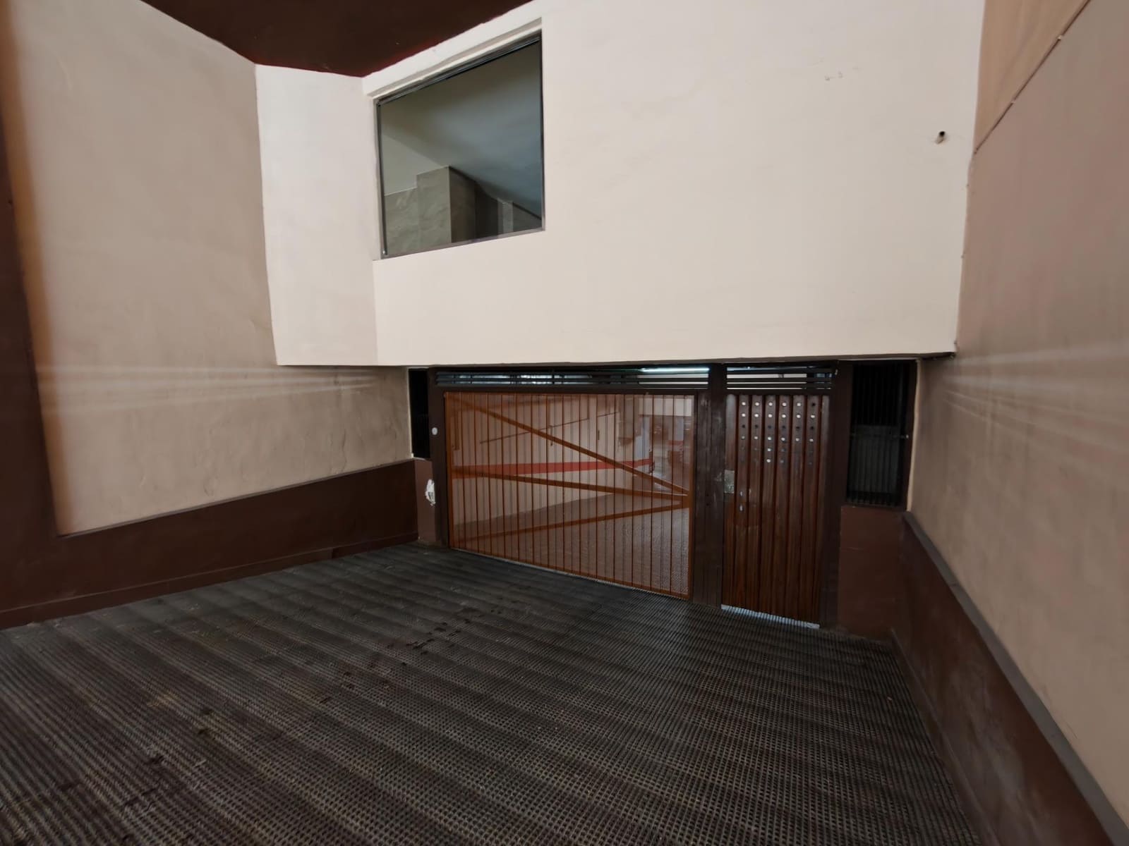 4 slaapkamer Flat te koop in Valencia stad met garage - € 495.000 (Ref: 9829032)