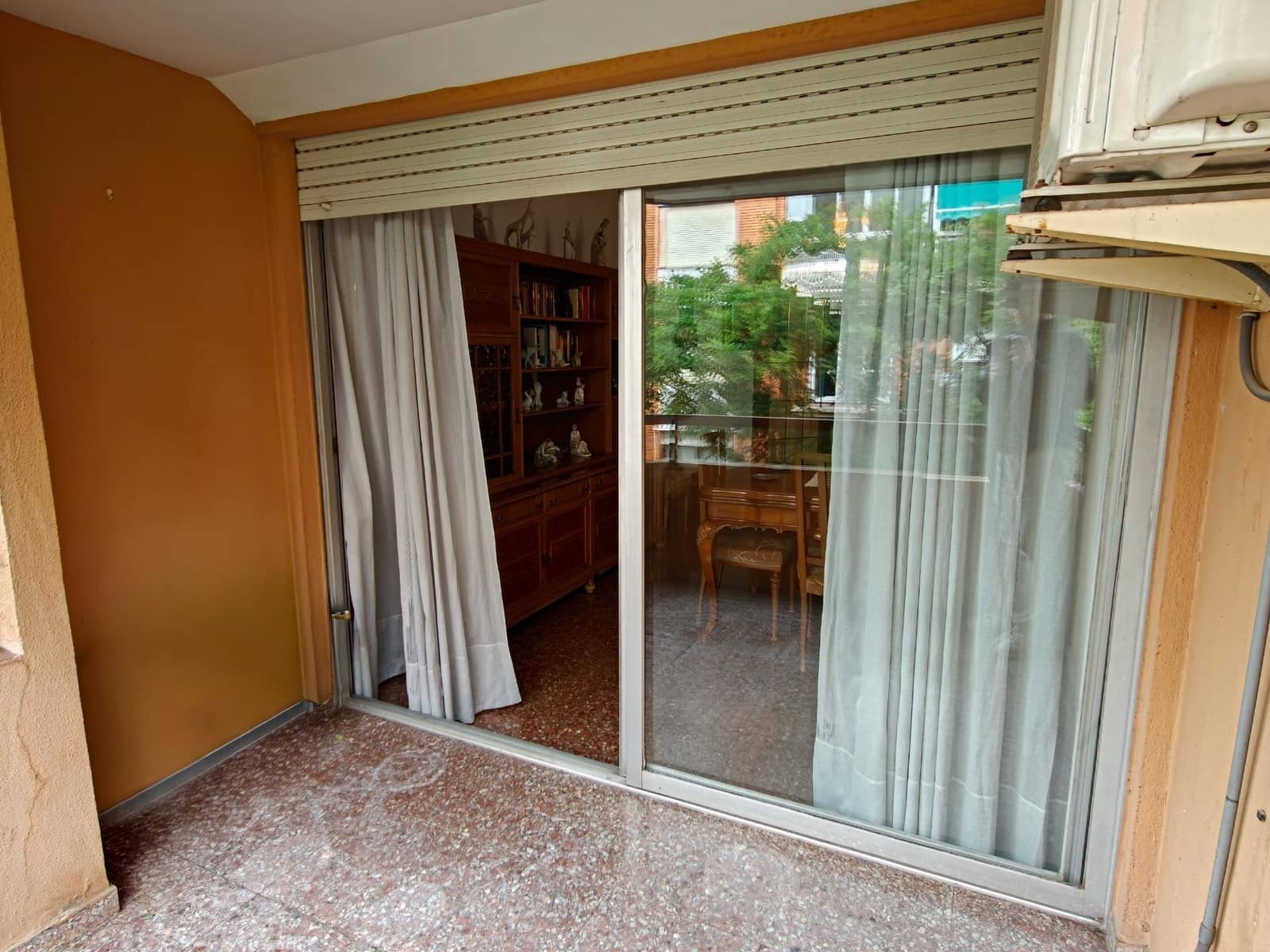 4 slaapkamer Flat te koop in Valencia stad met garage - € 495.000 (Ref: 9829032)