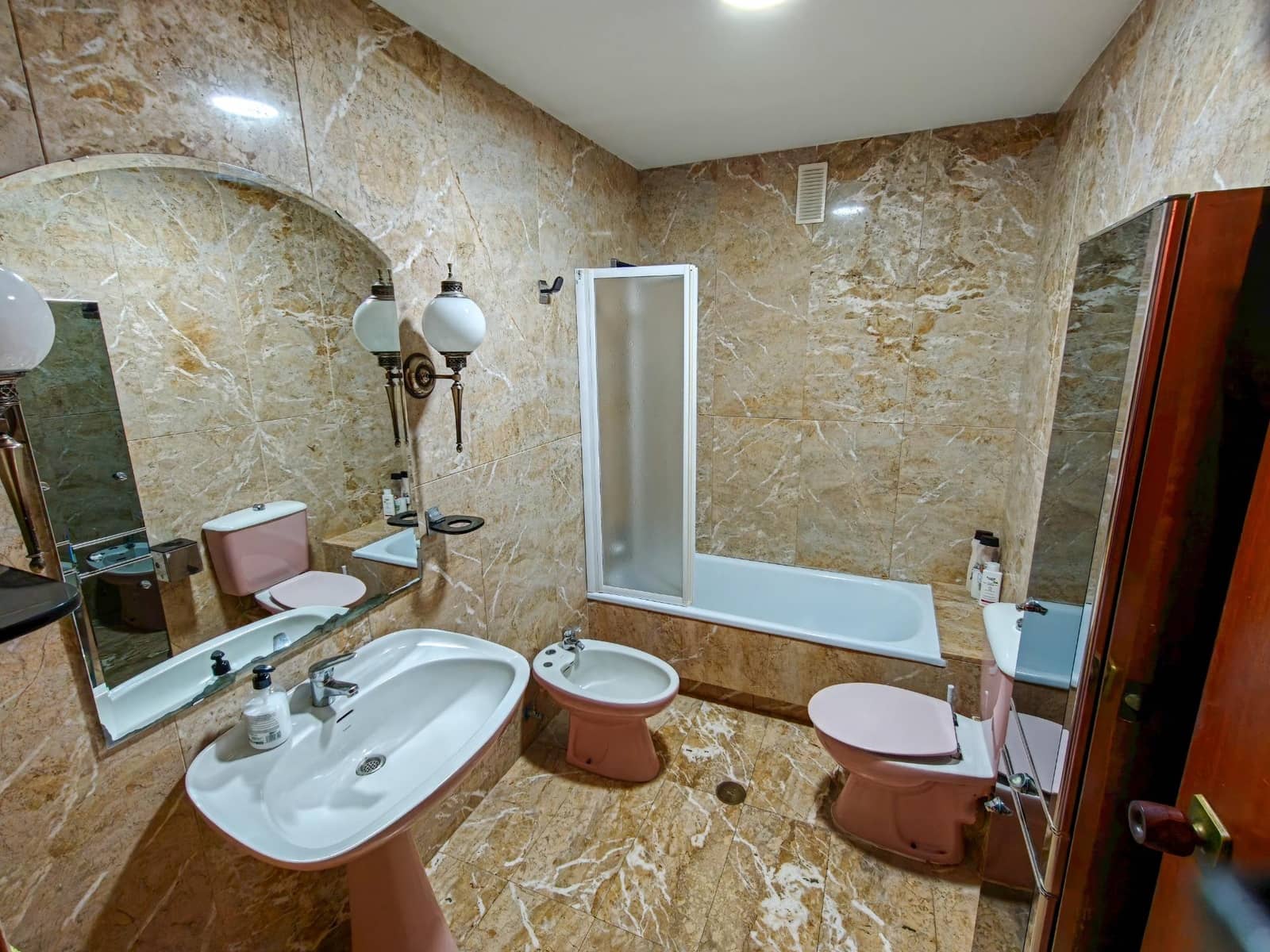 4 slaapkamer Flat te koop in Valencia stad met garage - € 495.000 (Ref: 9829032)