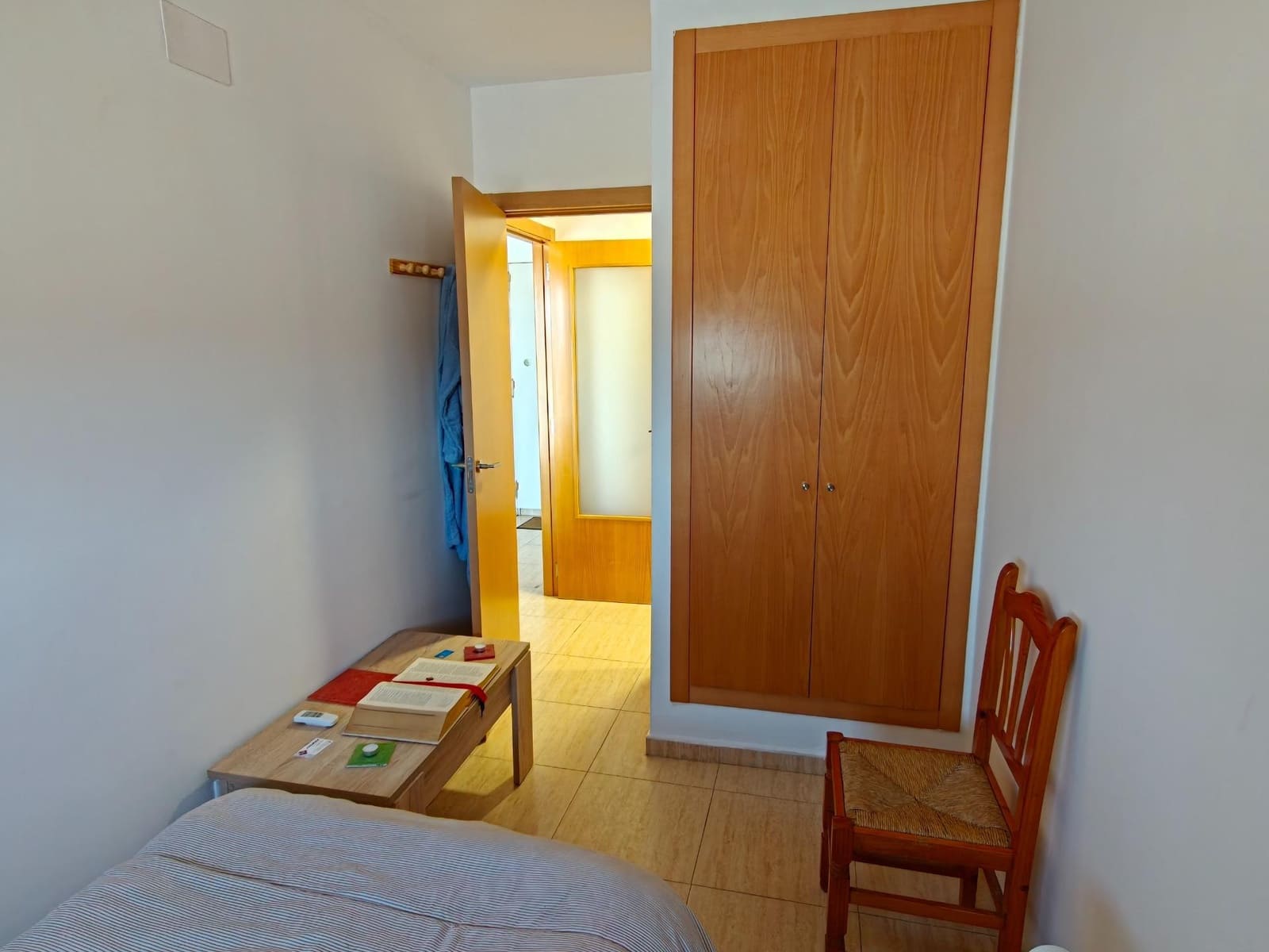 2 bedroom Flat for sale in Cortes de Pallas with garage - € 75,000 (Ref: 9831299)