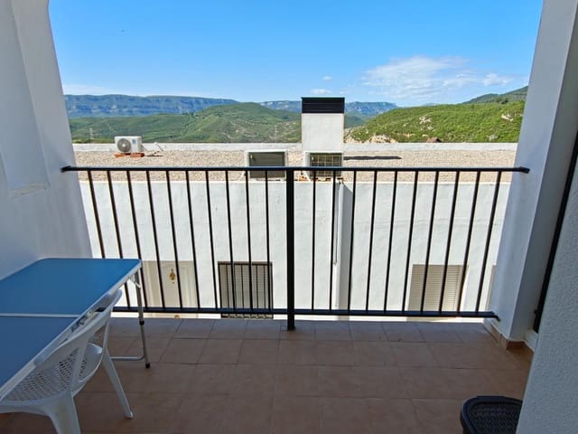 2 bedroom Flat for sale in Aldea del Oro, Cortes de Pallás with garage - € 75,000 (Ref: 9831299)