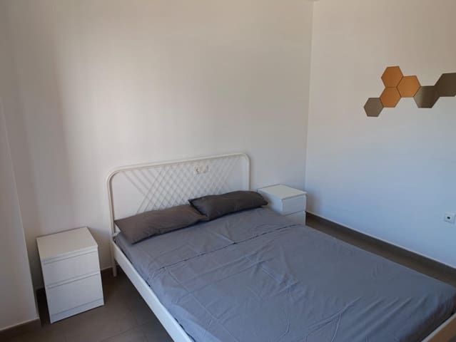 2 bedroom Flat for rent in Buñol with garage - € 750 (Ref: 9851692)