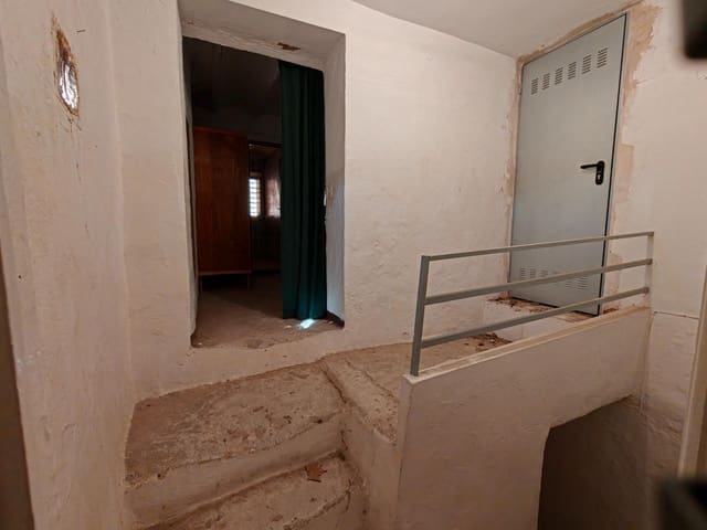 3 chambre Maison de Ville à vendre à Buñol avec garage - 90 000 € (Ref: 9860042)