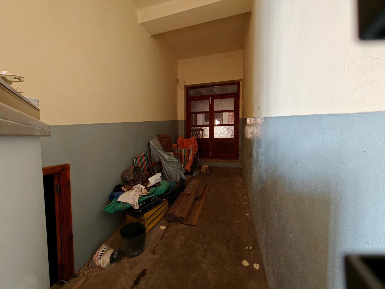 3 bedroom Townhouse for sale in Bunol with garage - € 95,000 (Ref: 9860042)