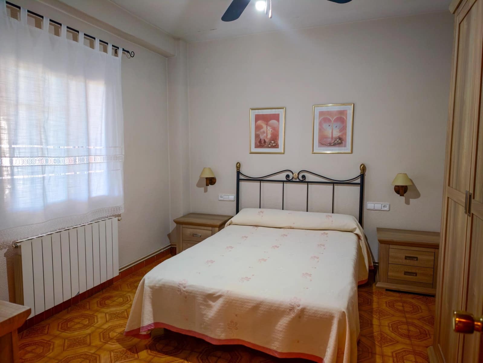 Chalet de 3 habitaciones en Buñol en venta con piscina garaje - 230.000 € (Ref: 9865128)