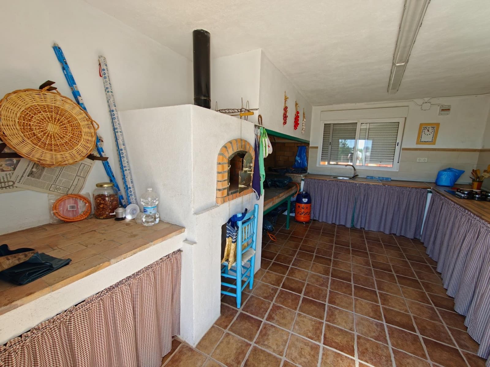 Chalet de 3 habitaciones en Buñol en venta con piscina garaje - 230.000 € (Ref: 9865128)