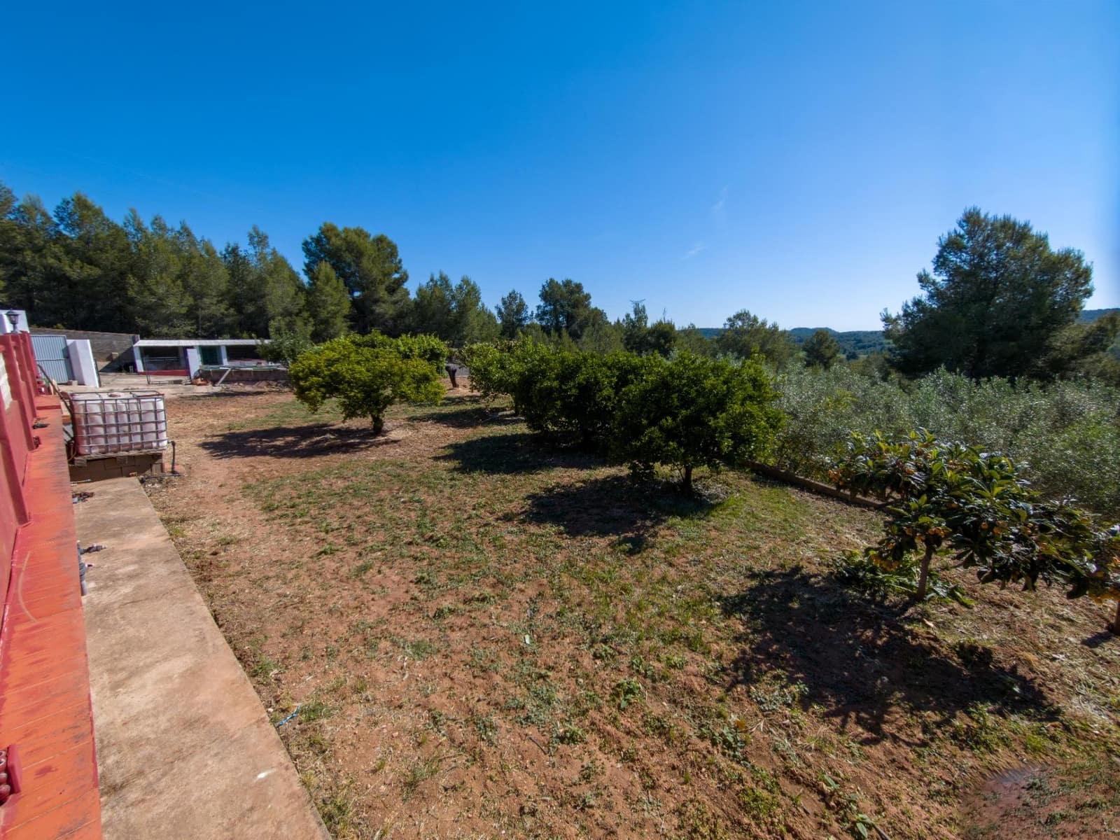 Chalet de 3 habitaciones en Buñol en venta con piscina garaje - 230.000 € (Ref: 9865128)