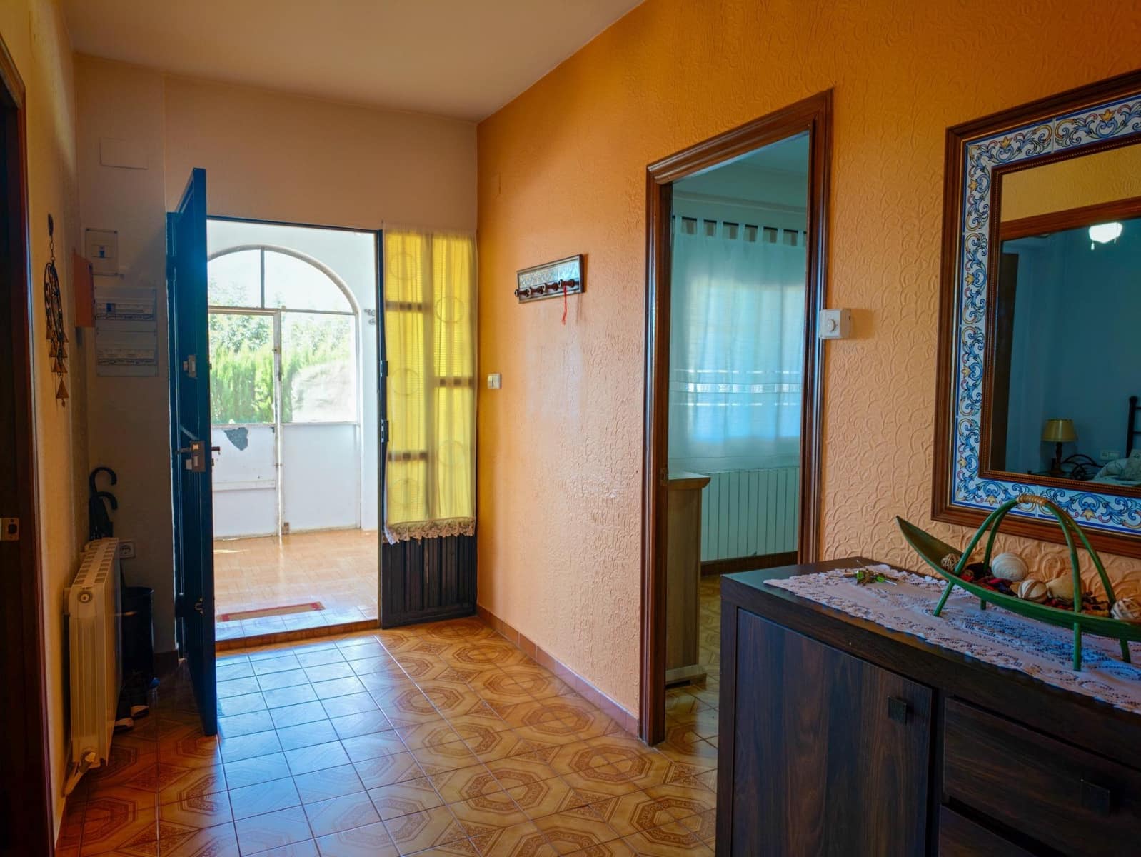 Chalet de 3 habitaciones en Buñol en venta con piscina garaje - 230.000 € (Ref: 9865128)
