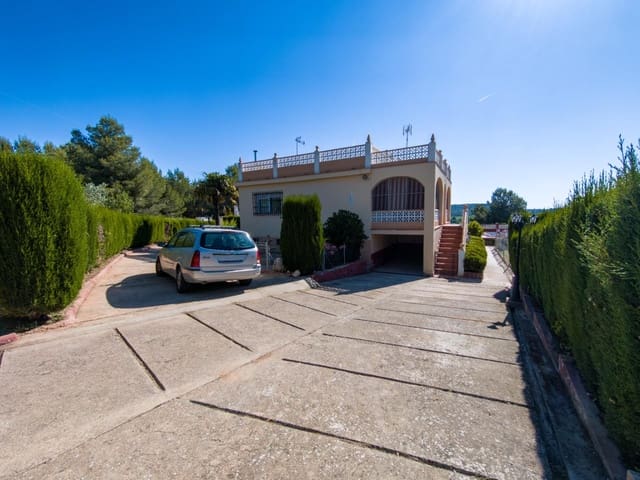 Chalet de 3 habitaciones en Buñol en venta con piscina garaje - 230.000 € (Ref: 9865128)
