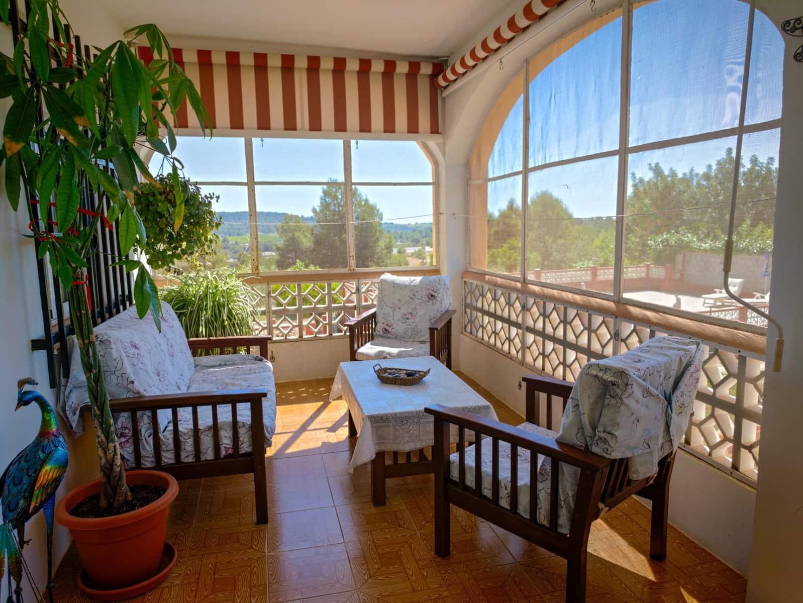 Chalet de 3 habitaciones en Buñol en venta con piscina garaje - 230.000 € (Ref: 9865128)
