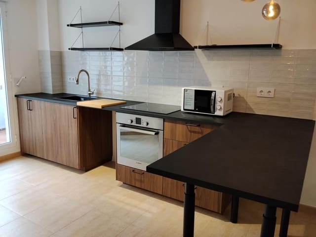 3 Zimmer Wohnung zu vermieten in Buñol - 800 € (Ref: 9893792)