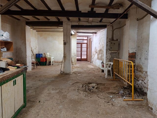 3 chambre Maison de Ville à vendre à Buñol - 70 000 € (Ref: 9893793)