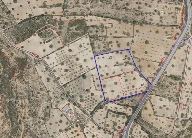 Area Edificabile in vendita in Macastre - 60.000 € (Rif: 9899121)