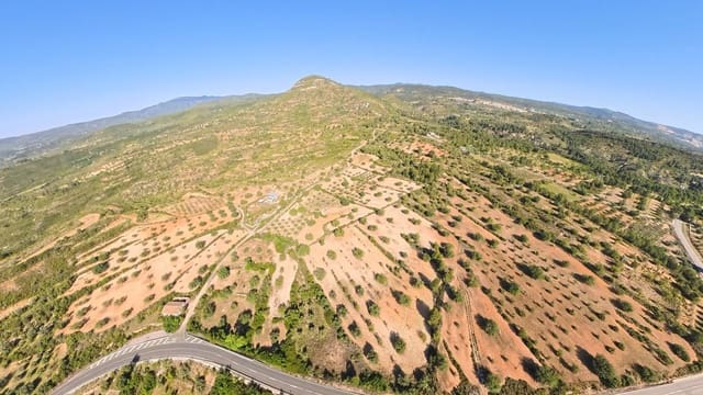 Area Edificabile in vendita in Macastre - 60.000 € (Rif: 9899121)