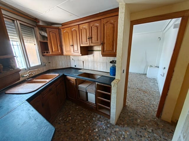 5 quarto Casa em Banda para venda em Yátova com garagem - 165 000 € (Ref: 9934150)
