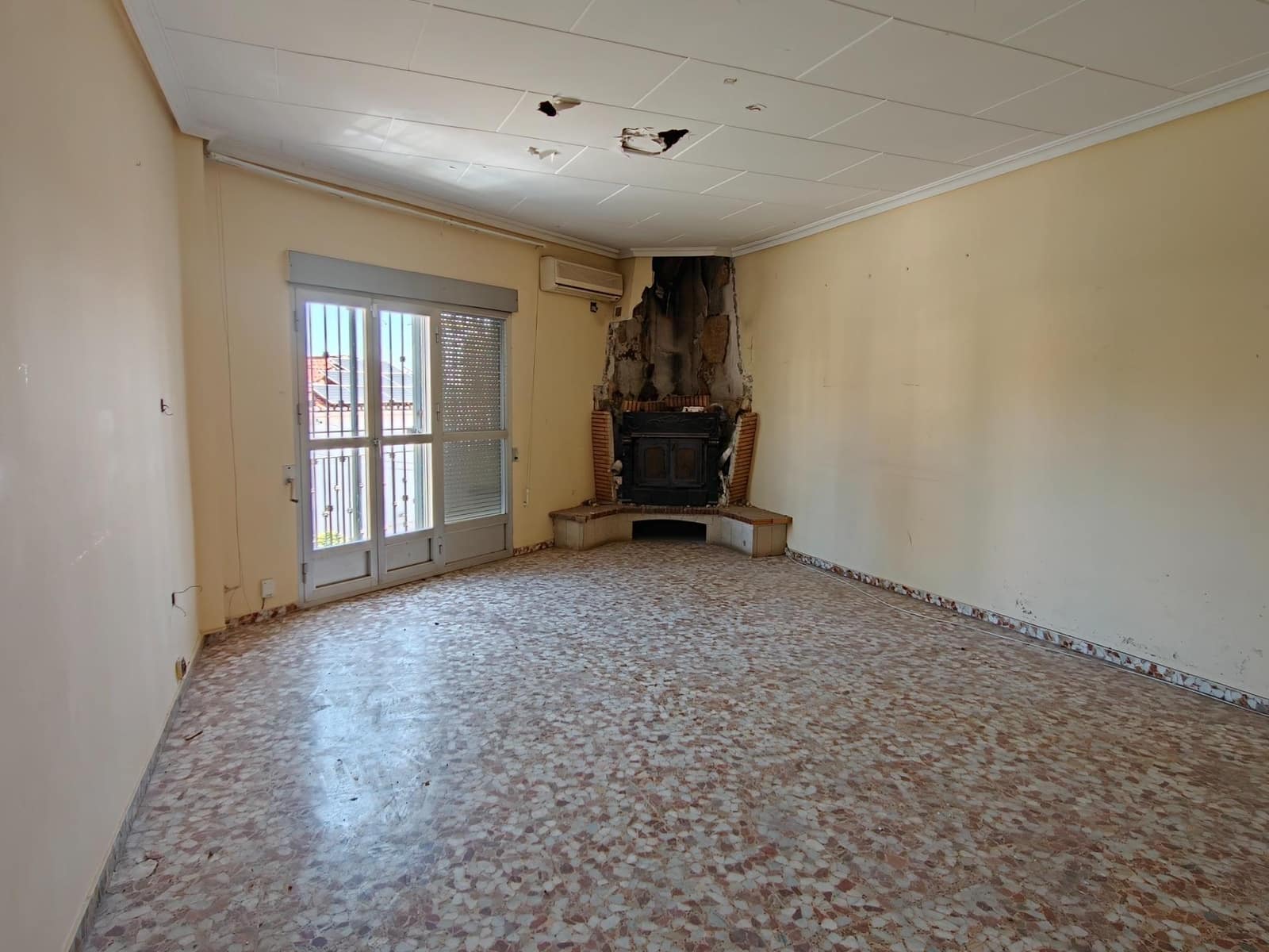 5 quarto Casa em Banda para venda em Yatova com garagem - 165 000 € (Ref: 9934150)