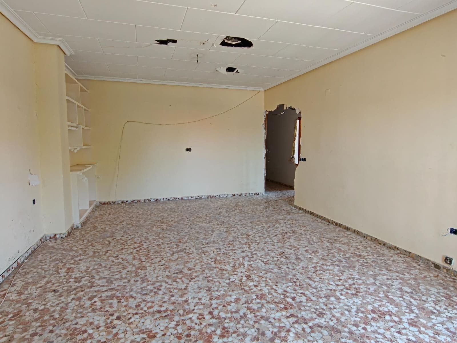 5 quarto Casa em Banda para venda em Yatova com garagem - 165 000 € (Ref: 9934150)