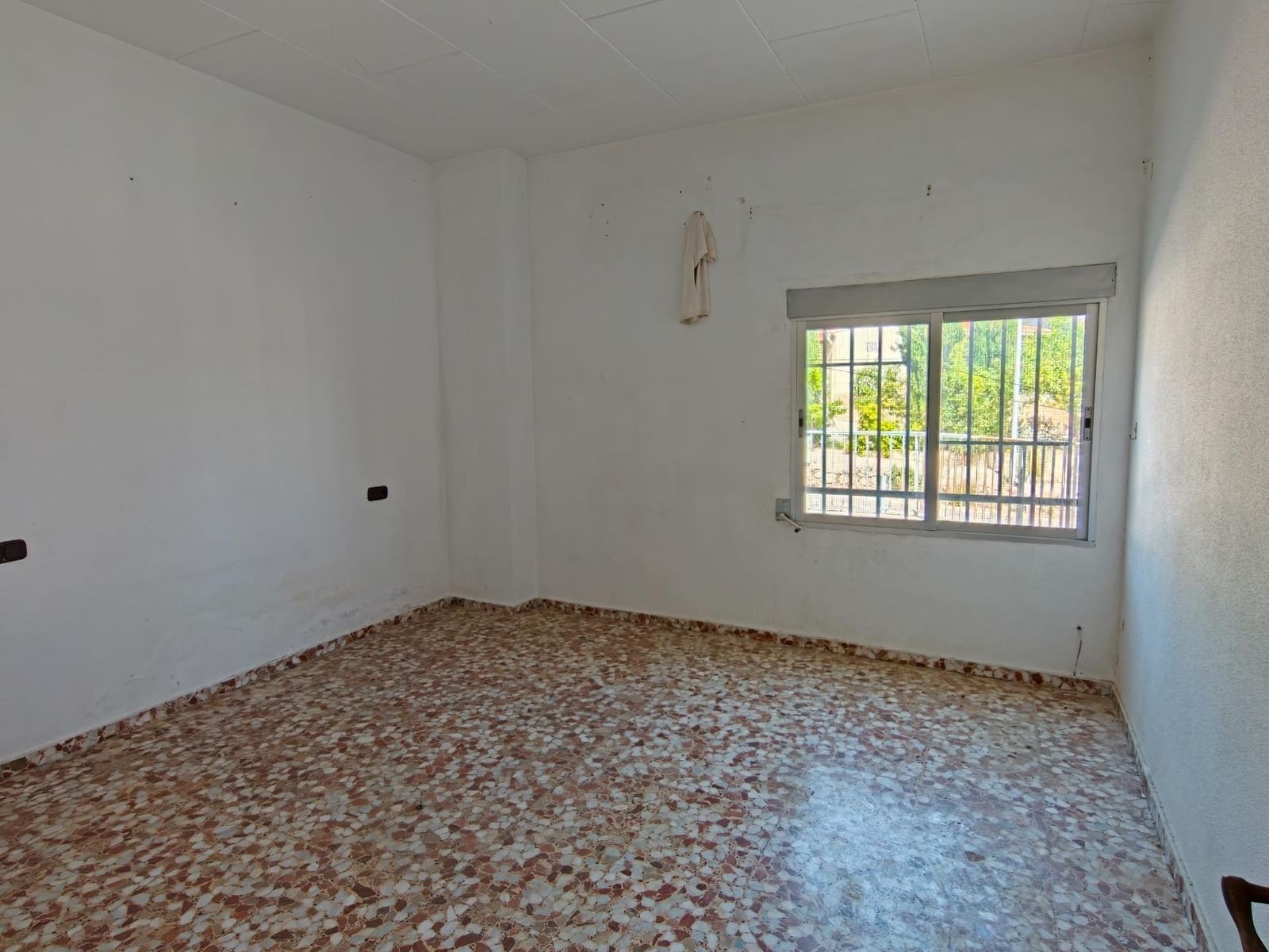 5 quarto Casa em Banda para venda em Yatova com garagem - 165 000 € (Ref: 9934150)