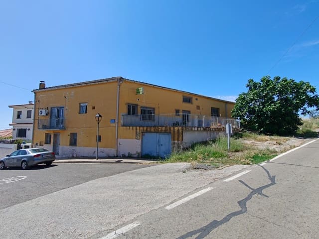 5 quarto Casa em Banda para venda em Yátova com garagem - 165 000 € (Ref: 9934150)