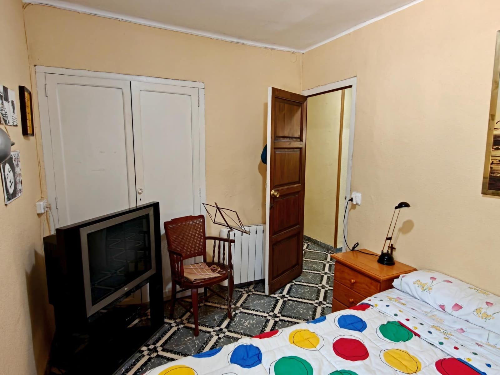 4 bedroom Villa for sale in Bunol - € 120,000 (Ref: 9939905)