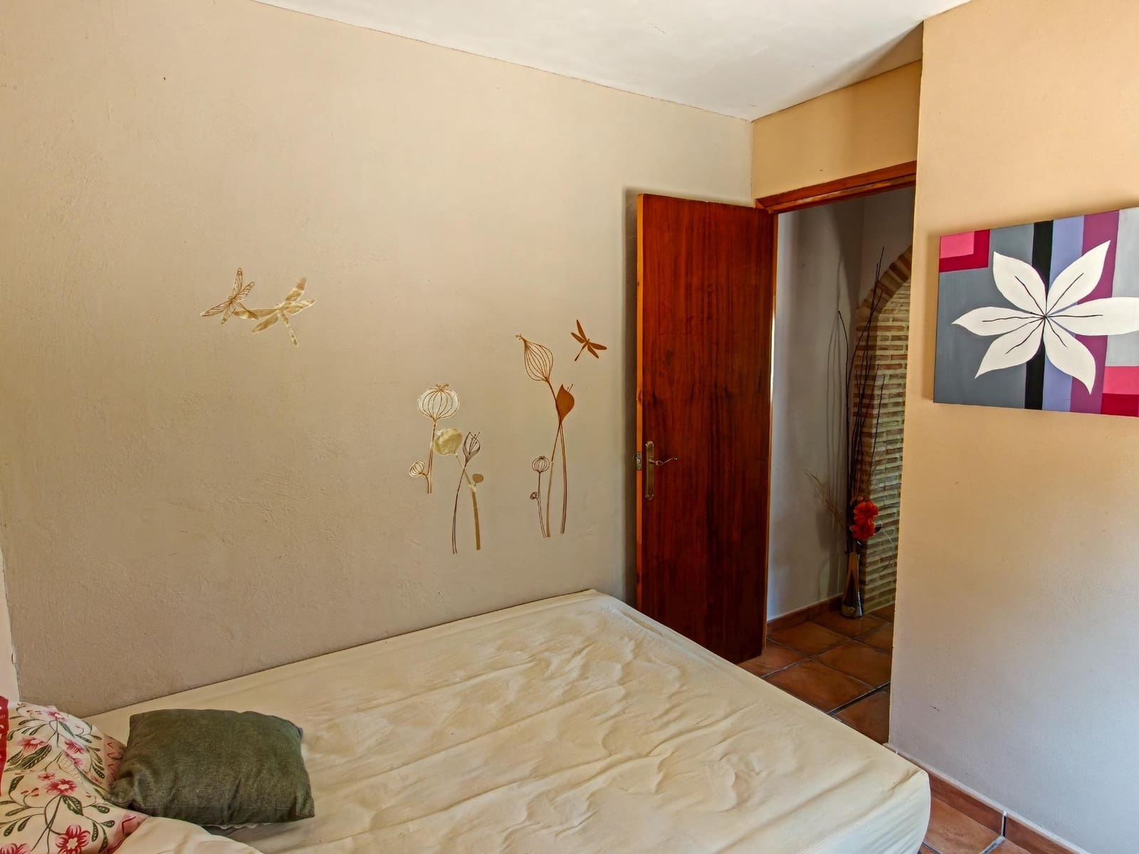 5 Zimmer Villa zu verkaufen in Yatova mit Pool - 180.000 € (Ref: 9939906)
