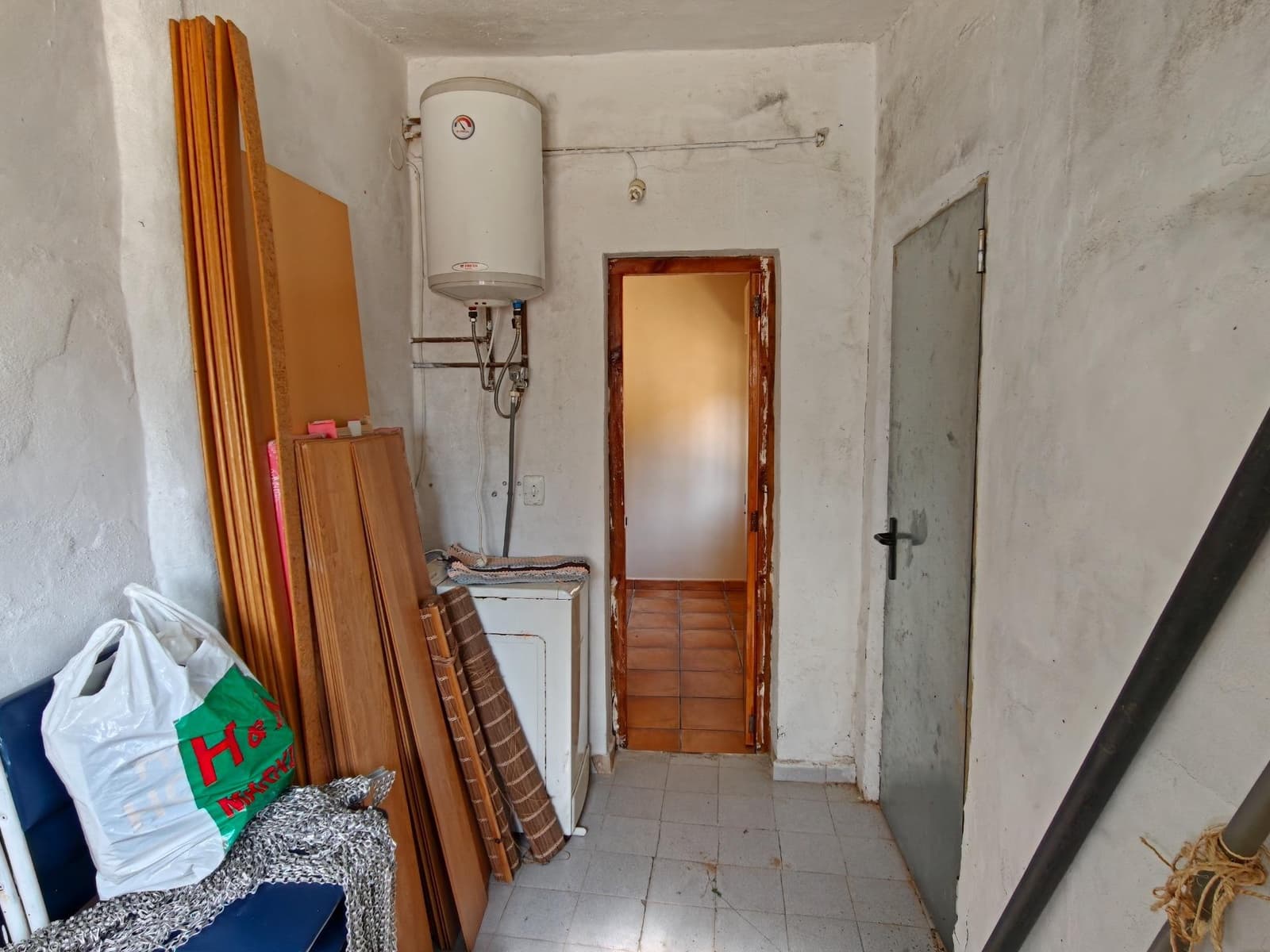 5 Zimmer Villa zu verkaufen in Yatova mit Pool - 180.000 € (Ref: 9939906)
