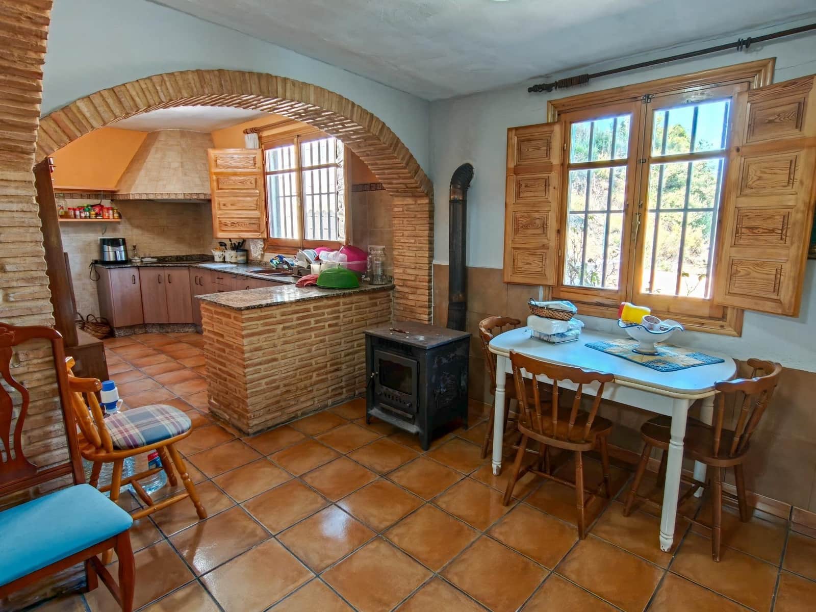 5 Zimmer Villa zu verkaufen in Yatova mit Pool - 180.000 € (Ref: 9939906)