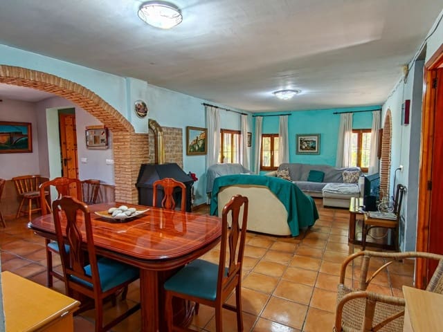 5 Zimmer Villa zu verkaufen in Yátova mit Pool - 180.000 € (Ref: 9939906)