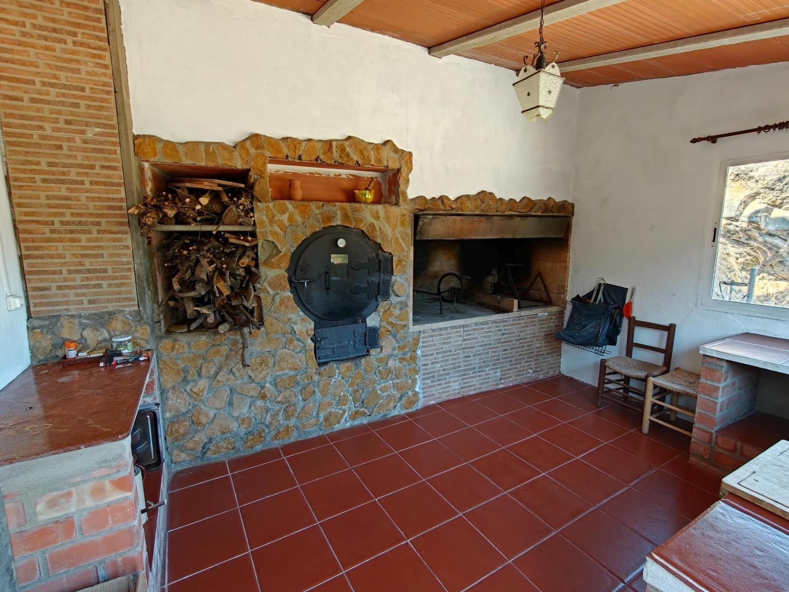 5 Zimmer Villa zu verkaufen in Yatova mit Pool - 180.000 € (Ref: 9939906)