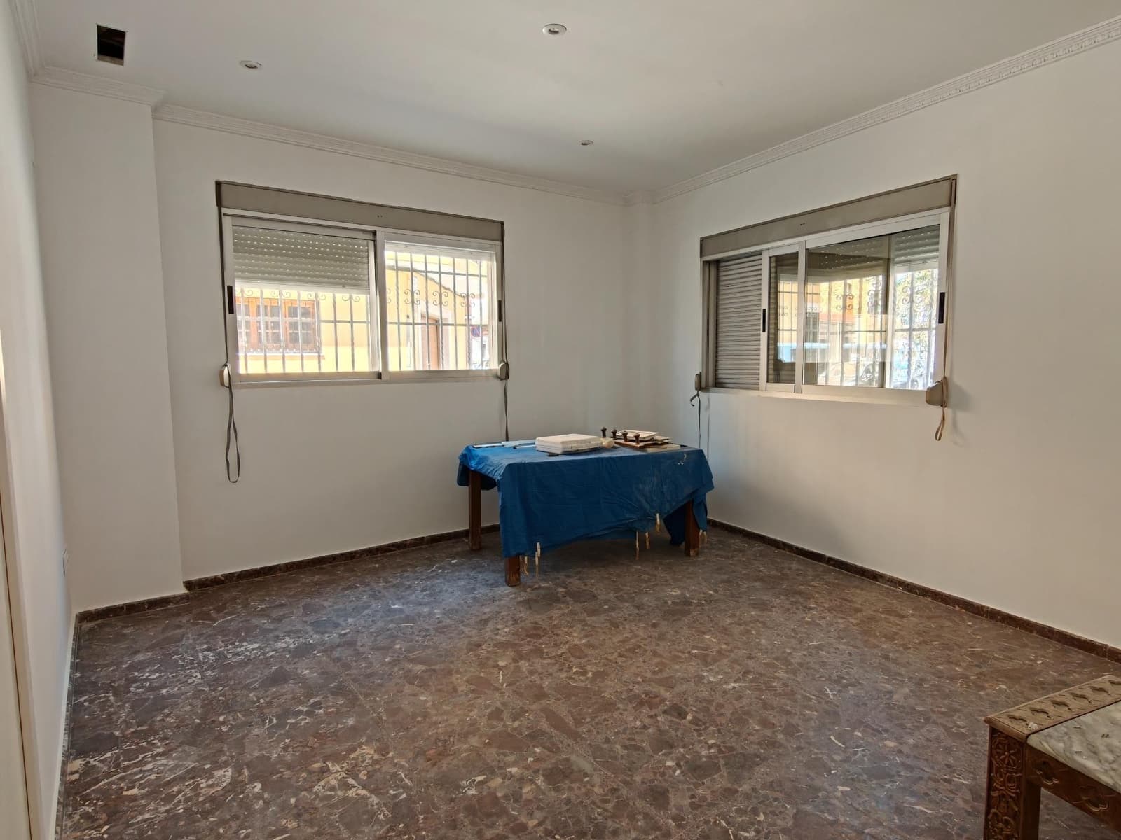 6 chambre Maison de Ville à vendre à Aldaia - 410 000 € (Ref: 9962611)