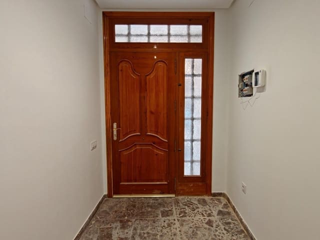 6 chambre Maison de Ville à vendre à Aldaia - 410 000 € (Ref: 9962611)