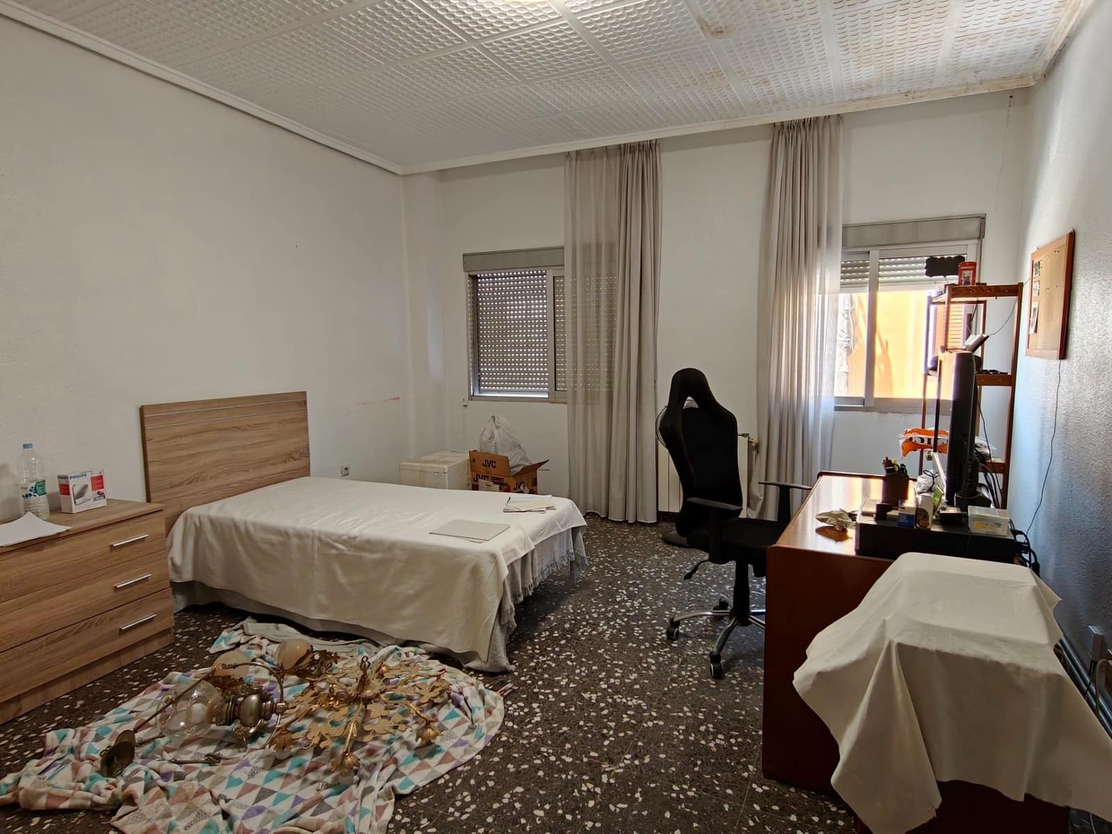 6 chambre Maison de Ville à vendre à Aldaia - 410 000 € (Ref: 9962611)