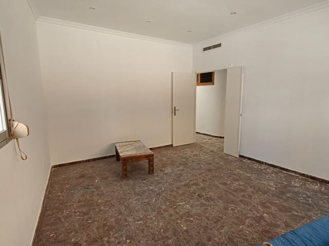 Casa de 6 habitaciones en Aldaia en venta - 410.000 € (Ref: 9962611)