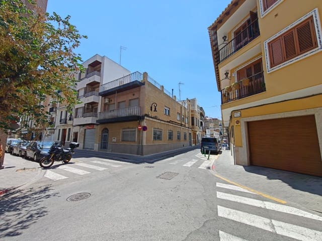 6 chambre Maison de Ville à vendre à Aldaia - 410 000 € (Ref: 9962611)