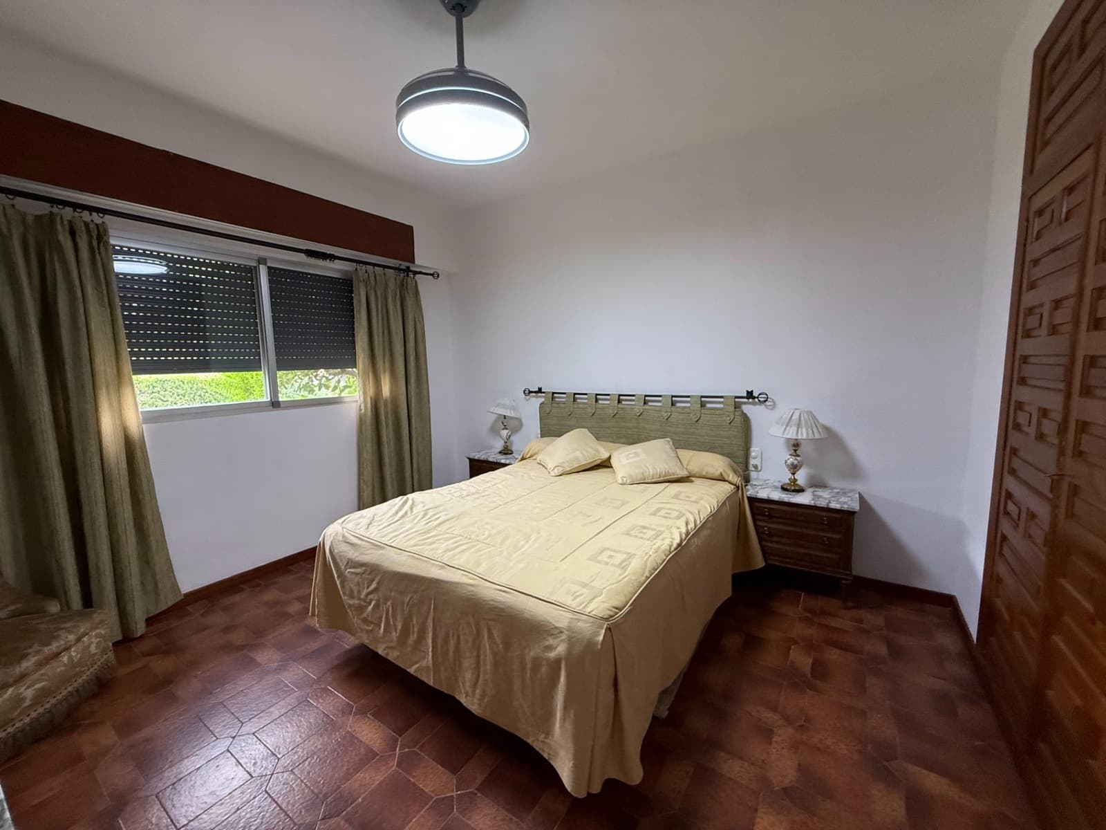 4 slaapkamer Villa te koop in Turis met zwembad garage - € 450.000 (Ref: 9979116)