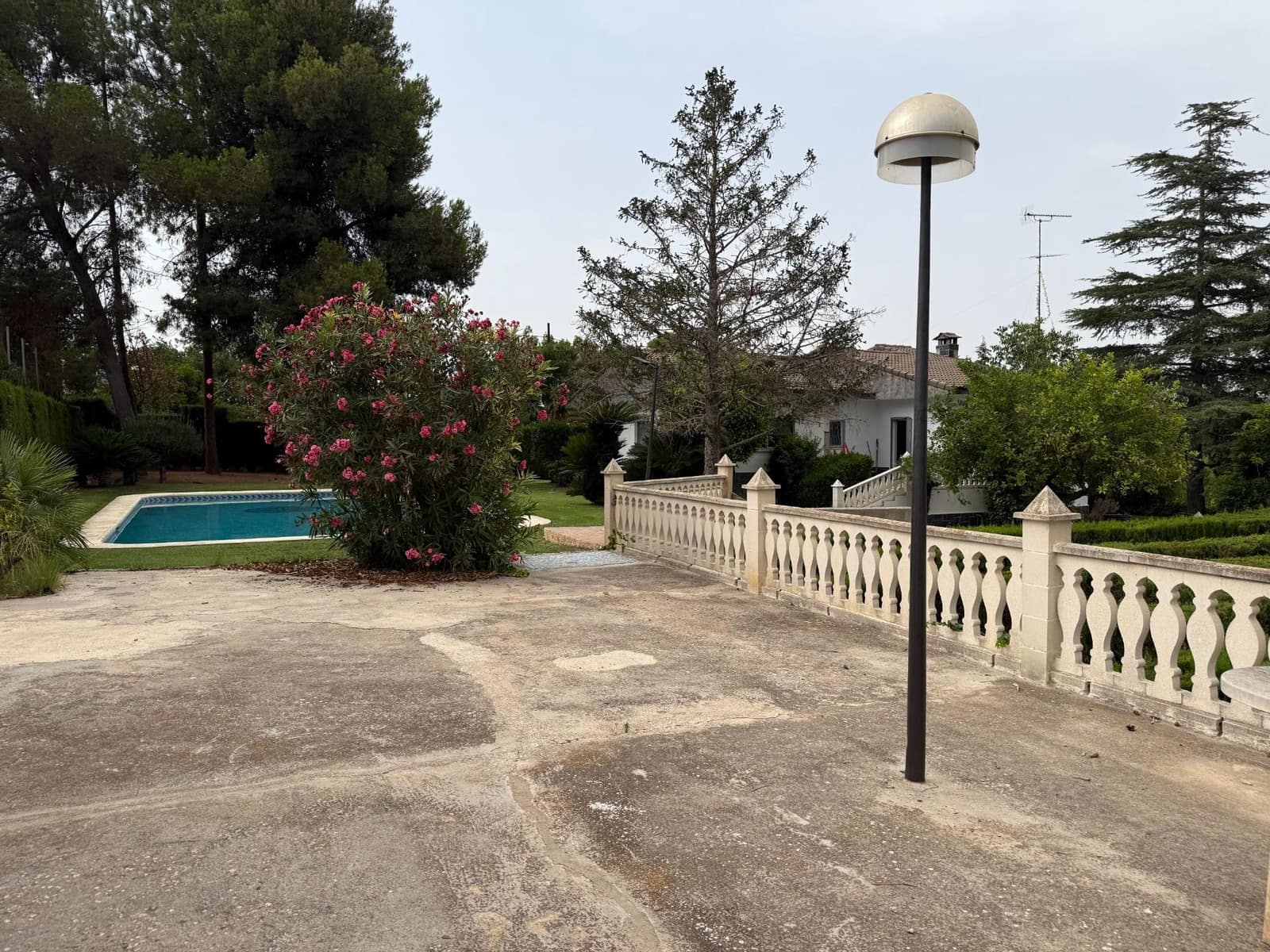 4 slaapkamer Villa te koop in Turis met zwembad garage - € 450.000 (Ref: 9979116)