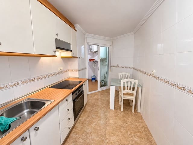 3 bedroom Apartment for sale in Pueblo, Calpe / Calp with pool - € 361,000 (Ref: 10021185)
