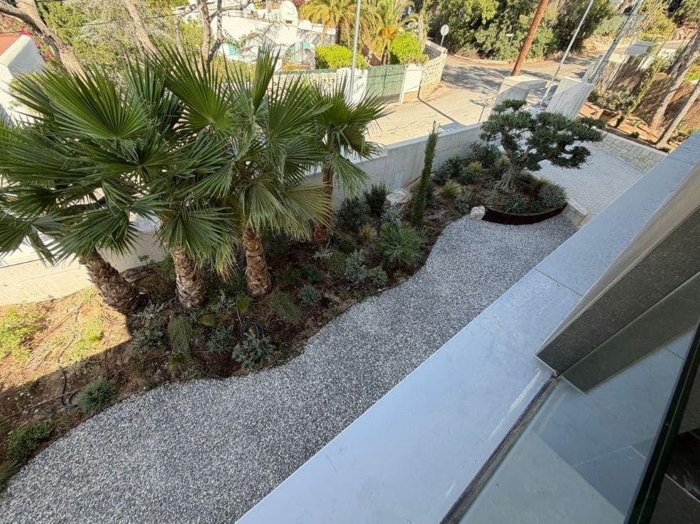 4 bedroom Villa for sale in Altea with pool garage - € 2,295,000 (Ref: 10031073)